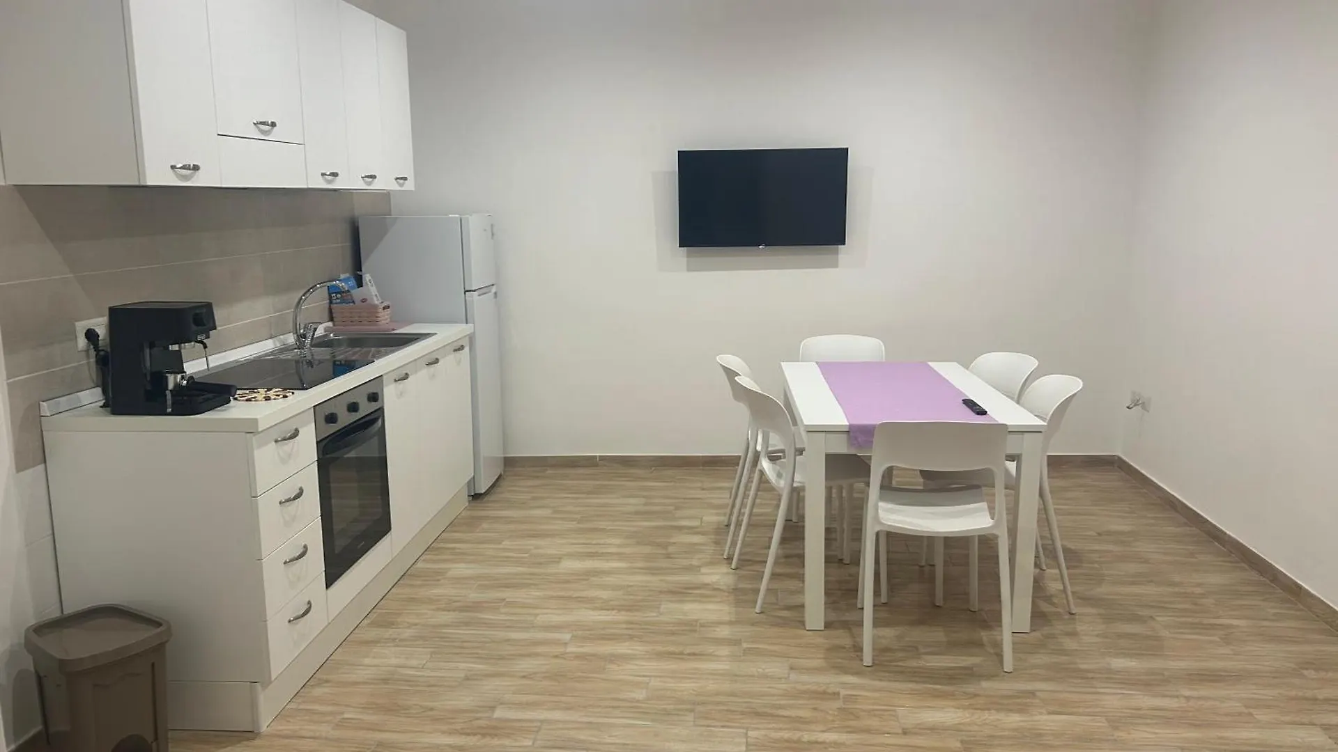 Suite Di Giordy Napoli Centro Italy