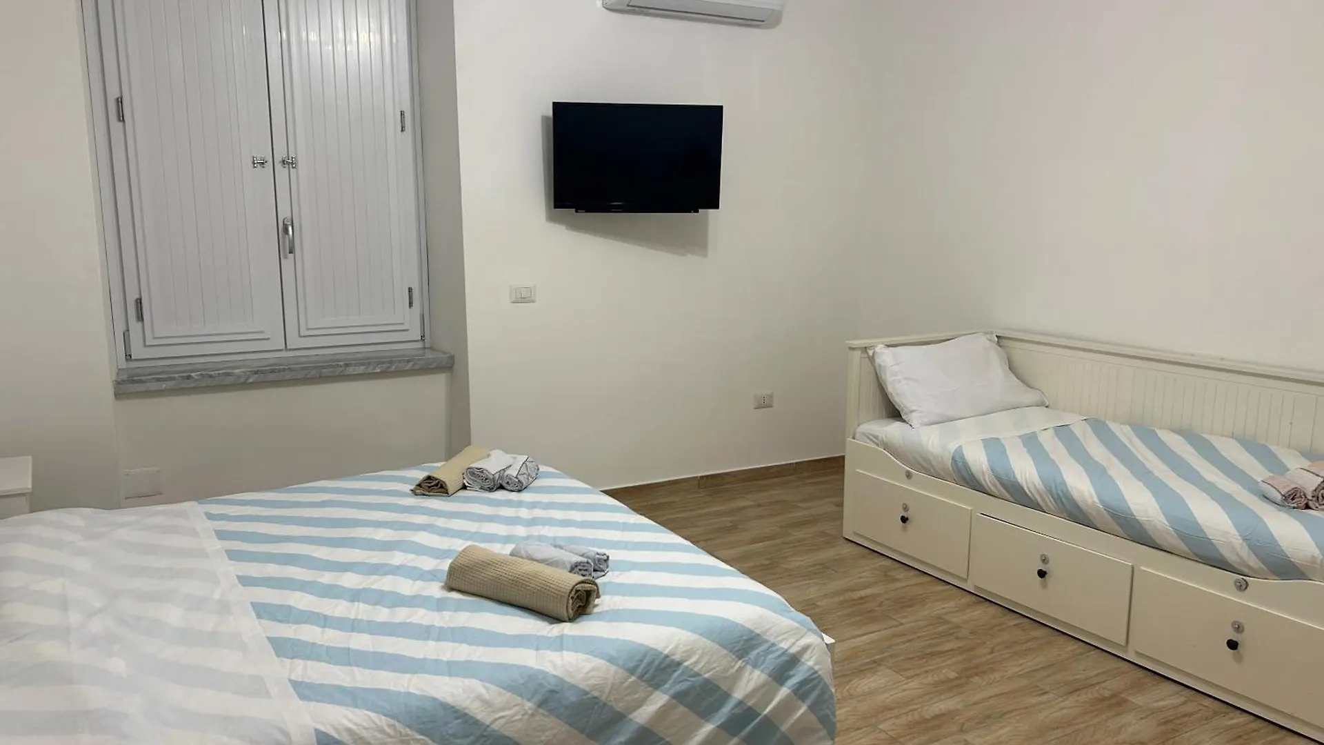 Apartment Suite Di Giordy Napoli Centro